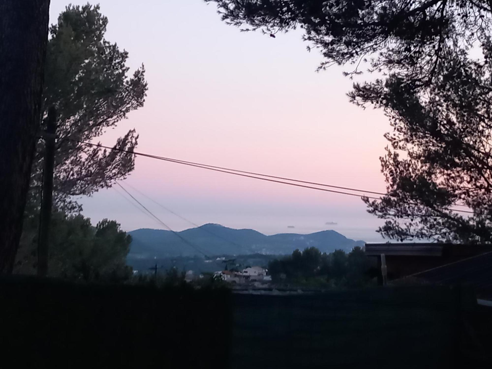 Mobilhome A Deux Pas Du Circuit Du Castellet Avec Terrasse Vue Mer 勒卡斯特雷特 外观 照片